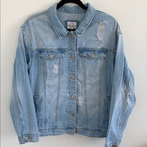 Light Wash Oversized Denim Jacket